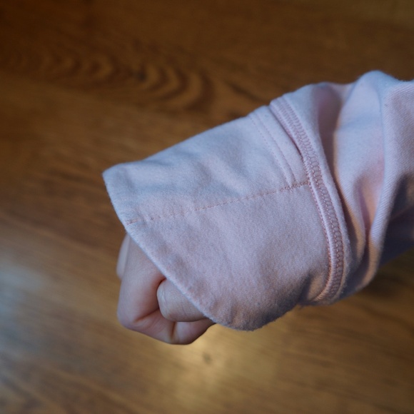 RARE - Light pink Lululemon sweater with built in hand covers - Picture 4 of 6